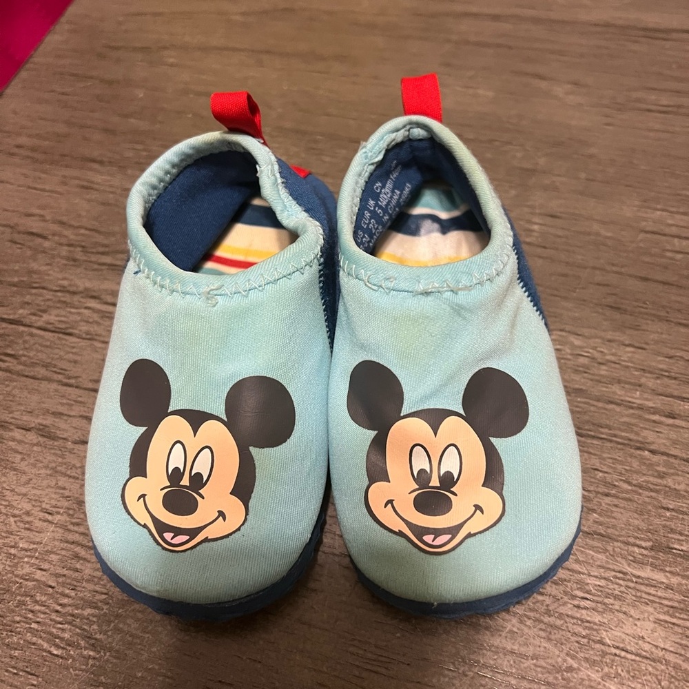 Disney baby Mickey Mouse water shoes